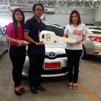 ส่งมอบรถ-toyotanew-yaris1-5-rs-คุณอาทิตย์-สุขเมือง