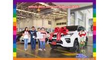 ส่งมอบรถ-toyota-fortuner-gr-sport-2-8-4wd-สีขาวมุก-พี่อัมพร-และครอบครั