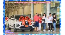 ส่งมอบรถtoyota-veloz-1-5-premium-สีขาวมุก-คุณสุรพล-คุณครูวาสนา-และครอบ