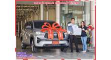 ส่งมอบรถ-toyota-innova-zenix-2-0-hev-premium-สีบรอนเงิน-คุณดนัย-ลูกค้า